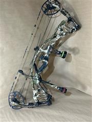 HOYT REDWRX CARBON RX3 LEFT HAND BOW